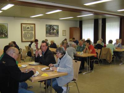 Gemütliches Beisammensein in der Seniorentagesstätte.