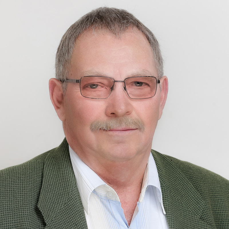  Hans-Henning Rischbieter
